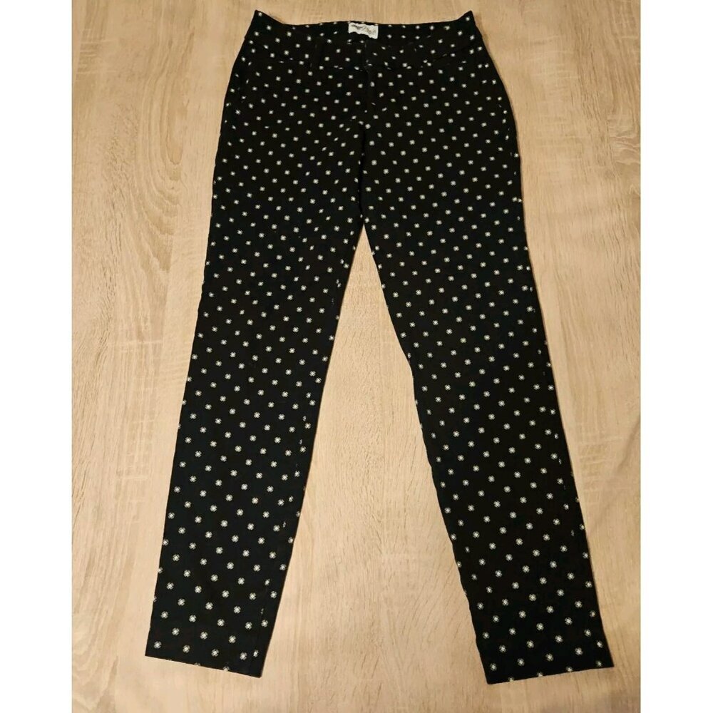 Old Navy Long Pixie Pant Size 4 Regular Black Print Stretch Pocket